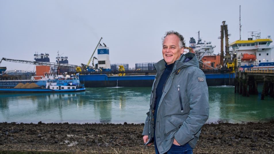 Schakel tussen papier en praktijk